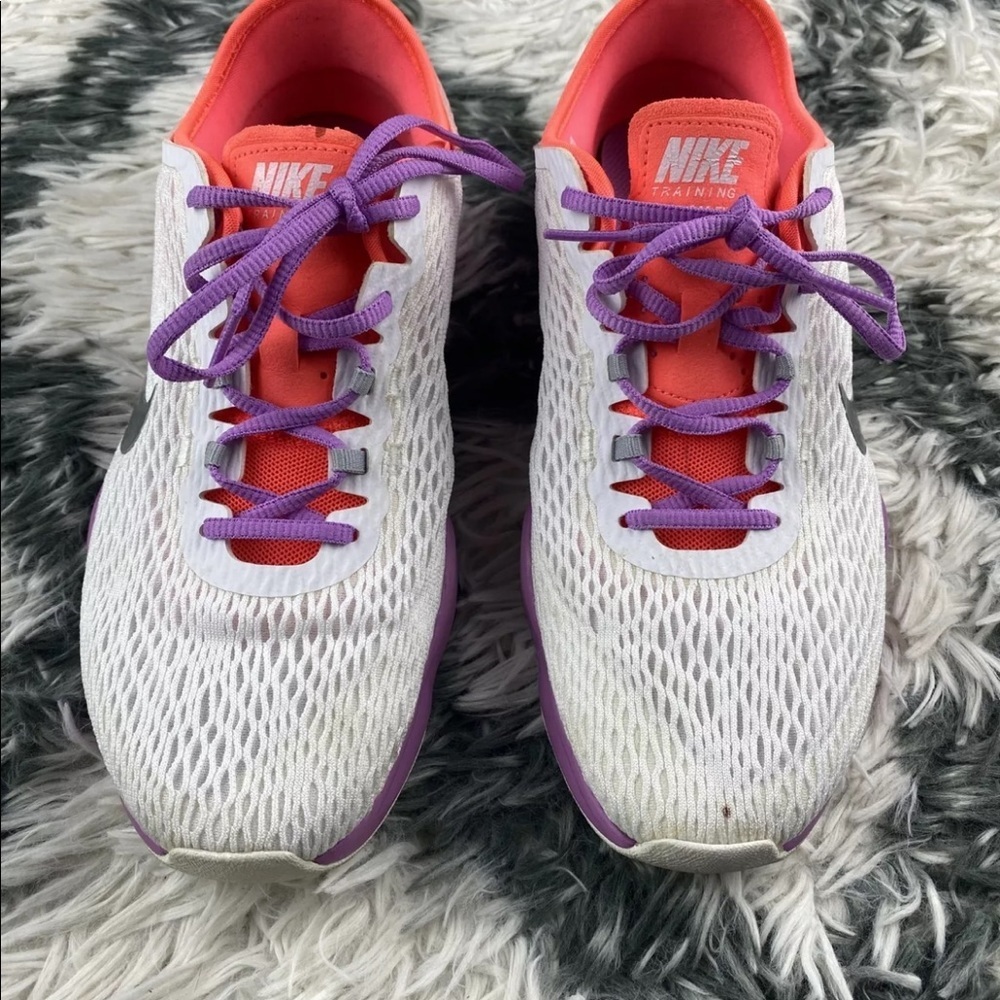 Nike Women's Zoom Fit Training Running Shoes Size 8 704658-101 White Purple Pink